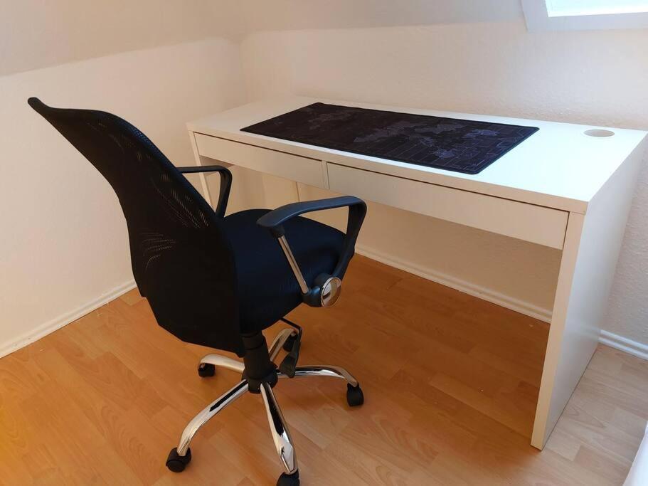 Rooftop Apartmens Ulm - Komfortable Neue Gemeinschaftsunterkunft Im Herzen Von Ulm - Raum 3 Exterior foto